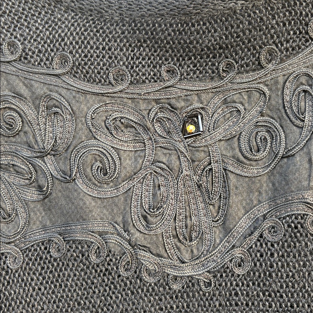 Vintage Black Sweater with Embroidered Beaded Detail – Josephes - Picture 5 of 8